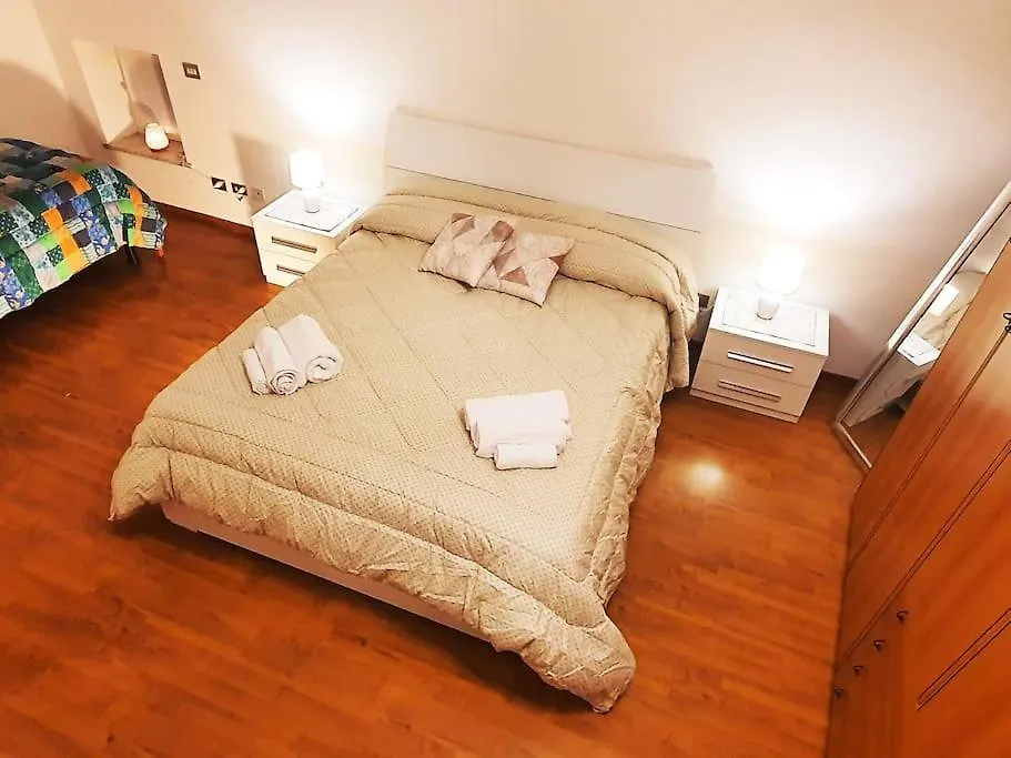 King Como Lake Center 9 Posti Letto- Grande Terrazza - 2 Bagni Privati Апартаменты