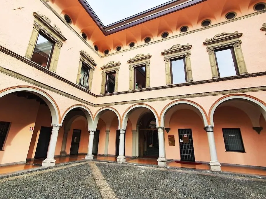 King Como Lake Center 9 Posti Letto- Grande Terrazza - 2 Bagni Privati Italia