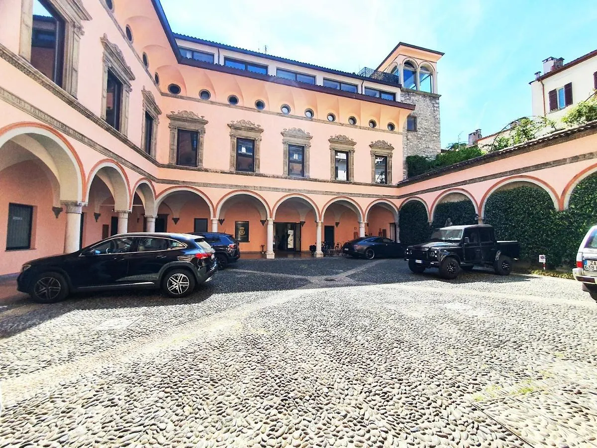 Appartamento King Como Lake Center 9 Posti Letto- Grande Terrazza - 2 Bagni Privati Italia
