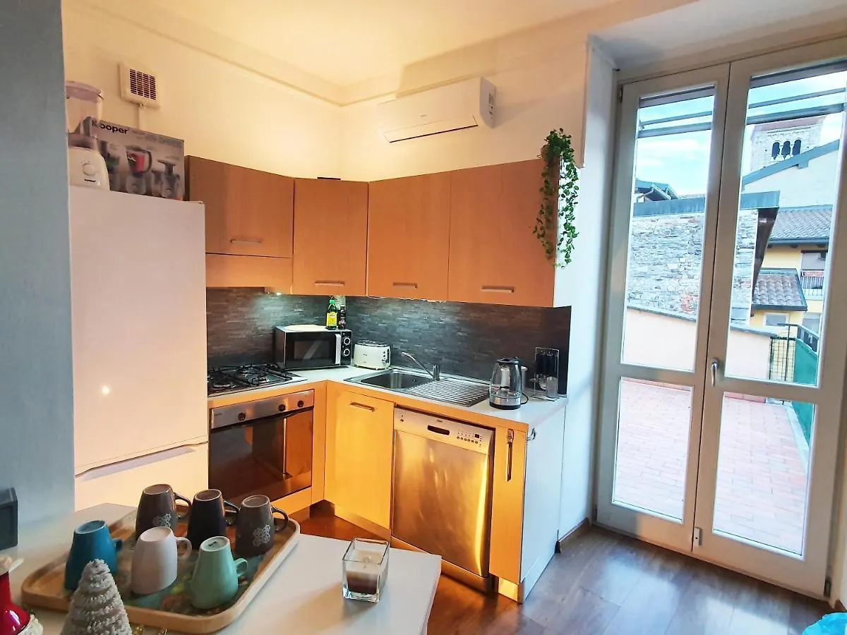 King Como Lake Center 9 Posti Letto- Grande Terrazza - 2 Bagni Privati Appartamento